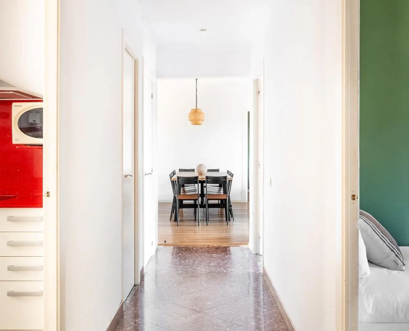 Big Apartment For 15 In The Heart Of Eixample Barselona 0*,  İspanya