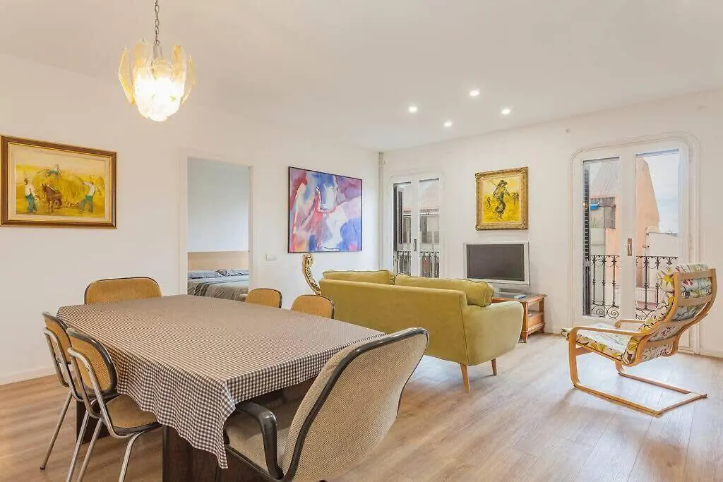 Big Apartment For 15 In The Heart Of Eixample Barcelona 0*,