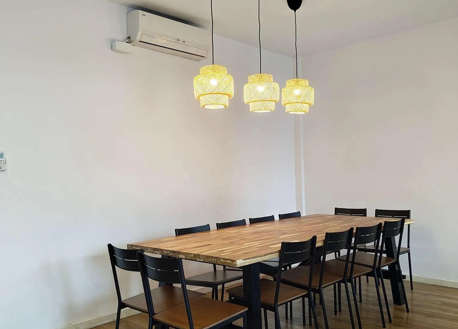 Big Apartment For 15 In The Heart Of Eixample Barcelona 0*,
