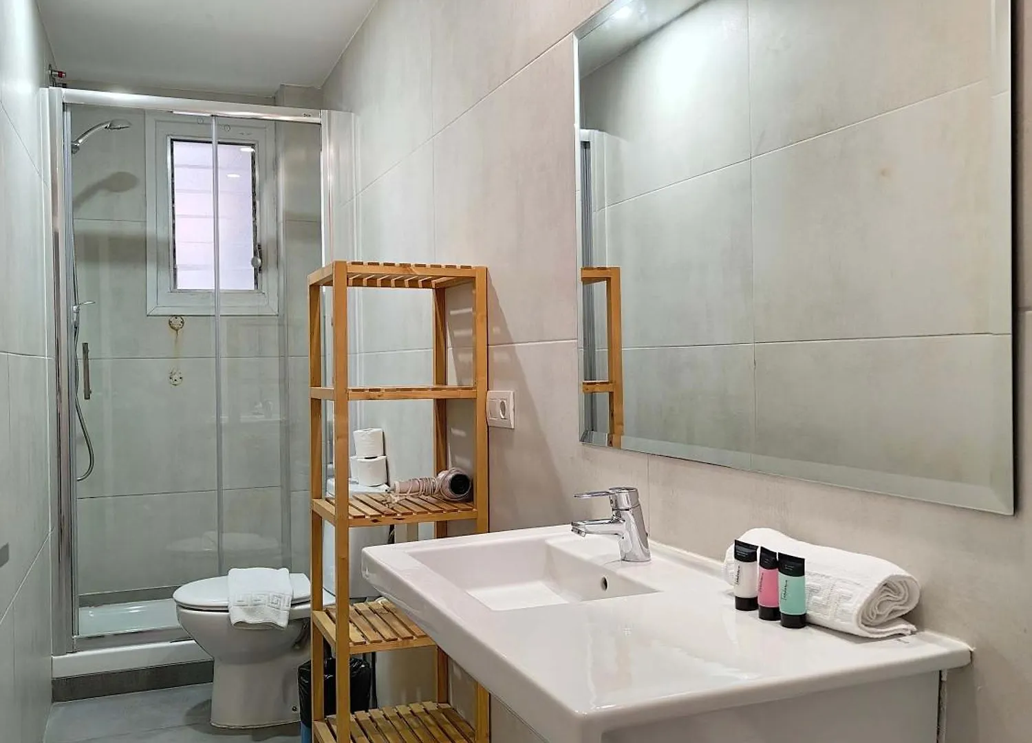 Big Apartment For 14 In The Heart Of Eixample Barcelona 0*,